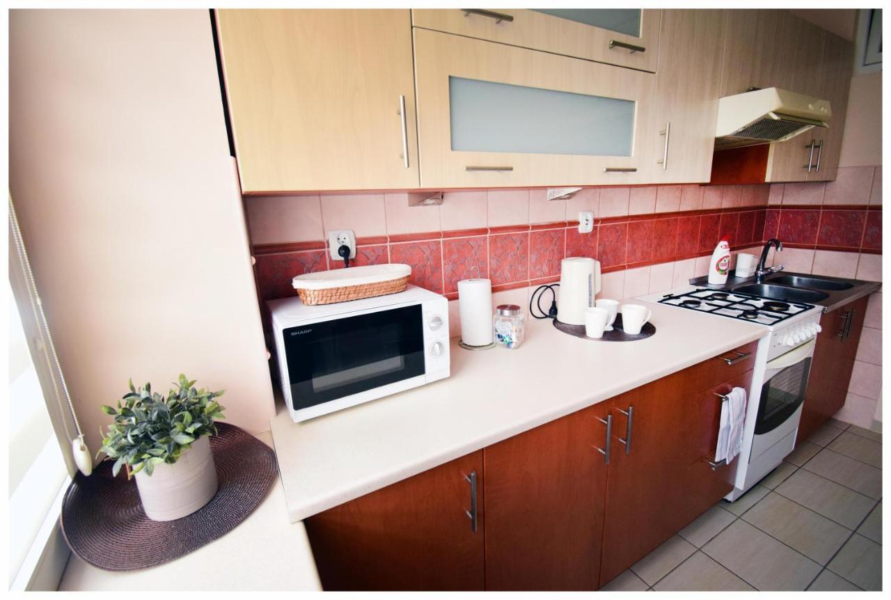 Color 24 Apartament IV Apartment Stalowa Wola Exterior photo